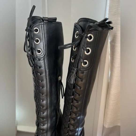 Miu Miu lace up boots - Picture 3 of 11